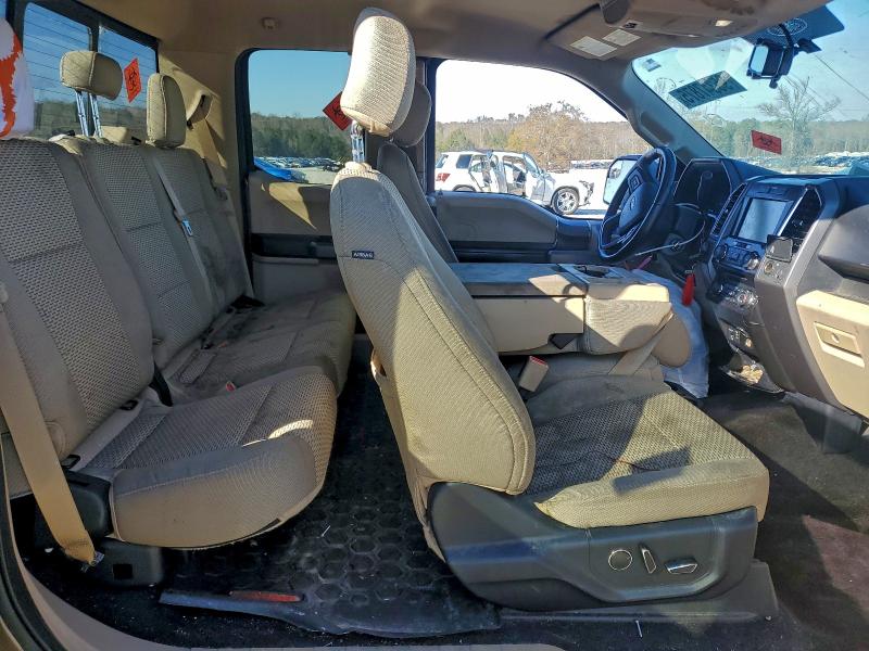 Photo 10 from auction – 2015 FORD F150 with VIN 1FTFX1EF6FFC58151