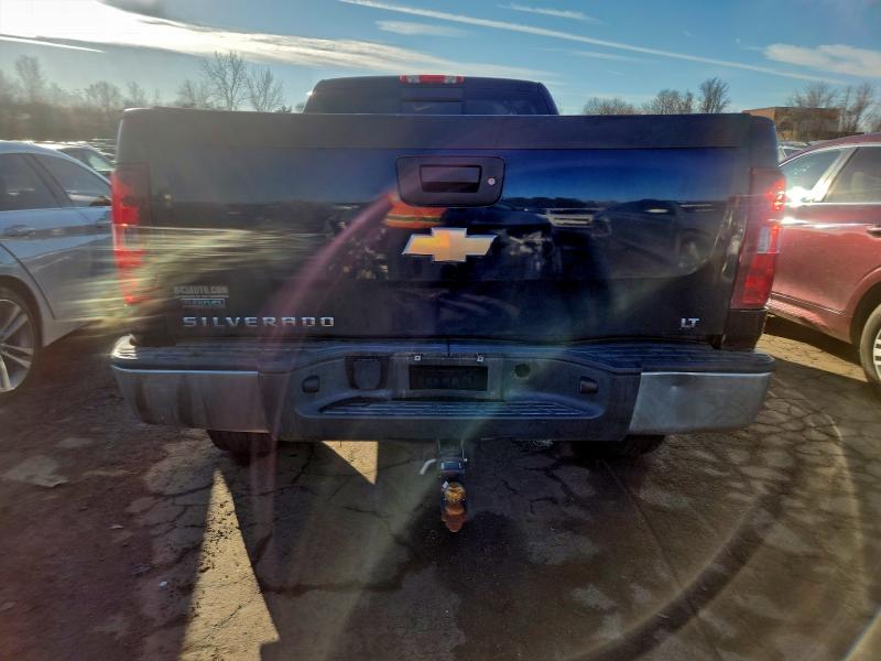 Photo 6 from auction – 2011 CHEVROLET SILVERADO with VIN 1GCRKSE35BZ296051