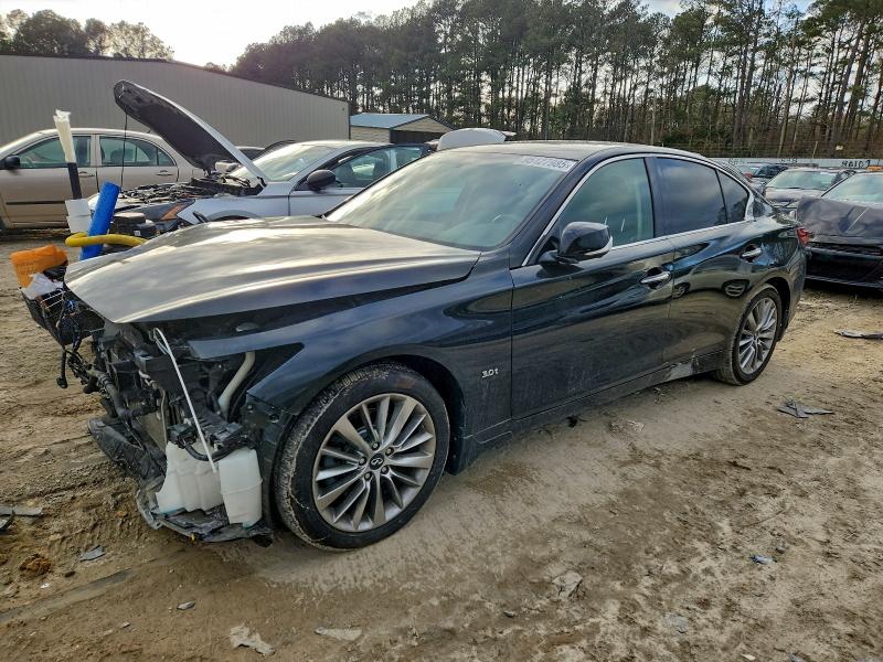 INFINITI Q50 LUXE 2018 with VIN JN1EV7AR7JM439738 - Photo from auction