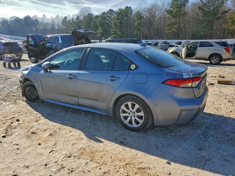 Photo 2 from auction – 2021 TOYOTA COROLLA LE with VIN 5YFEPMAE2MP180466