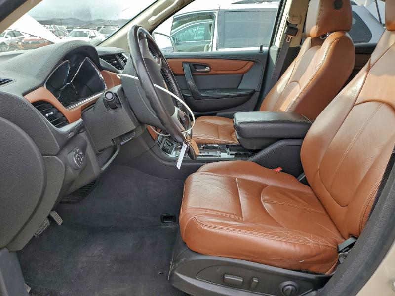 Photo 7 from auction – 2015 CHEVROLET TRAVERSE with VIN 1GNKVHKD2FJ389369