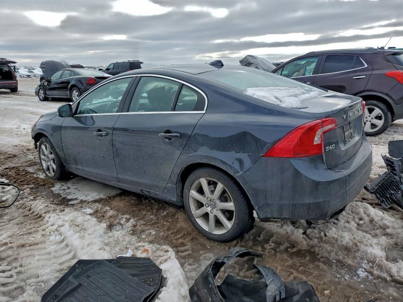 Photo 2 from auction – 2016 VOLVO S60 PREMIE with VIN YV126MFK4G2408016
