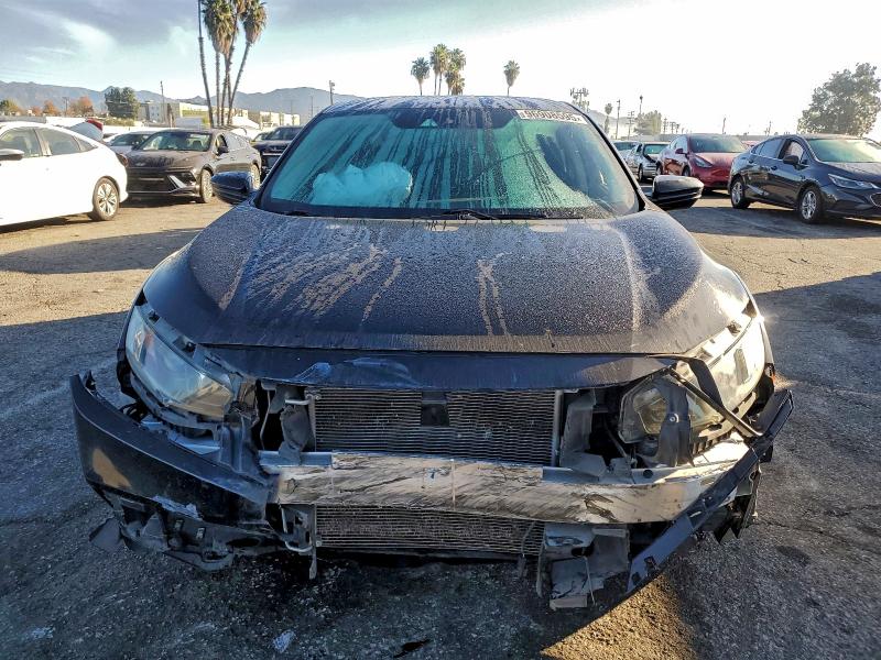 Photo 5 from auction – 2020 HONDA CIVIC LX with VIN 19XFC2F65LE208217