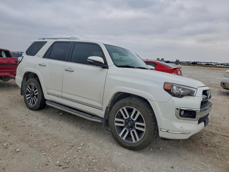 Photo 4 from auction – 2018 TOYOTA 4RUNNER SR with VIN JTEZU5JR3J5175395