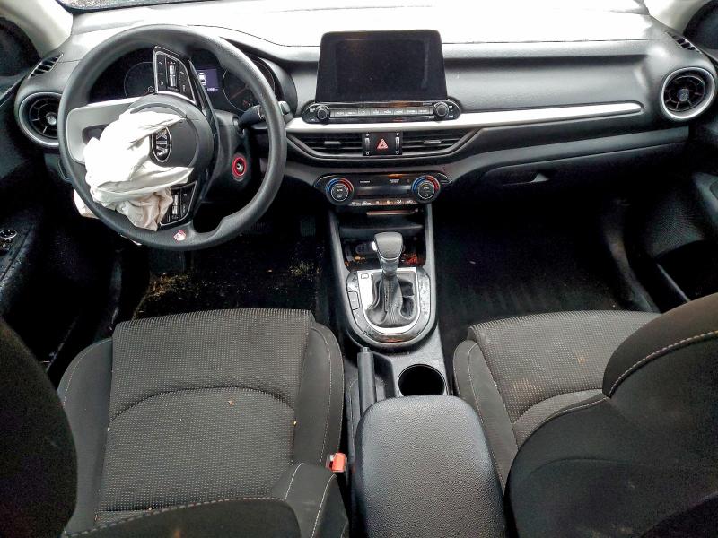 Photo 8 from auction – 2019 KIA FORTE FE with VIN 3KPF24AD8KE074550