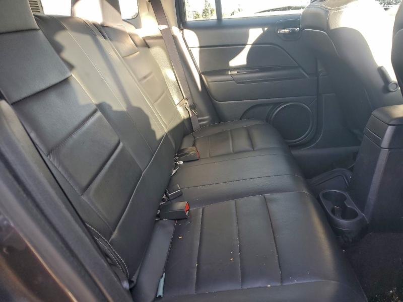 Photo 11 from auction – 2016 JEEP PATRIOT with VIN 1C4NJRFB6GD695622