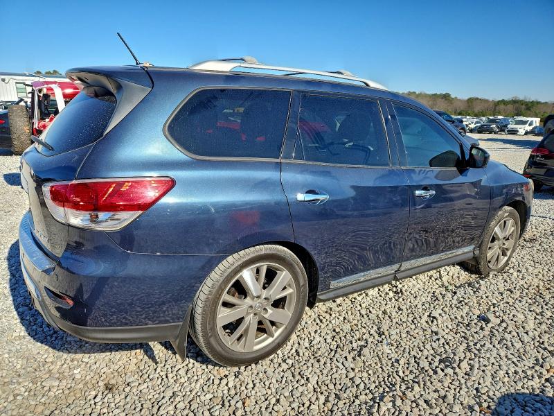 Photo 3 from auction – 2015 NISSAN PATHFINDER with VIN 5N1AR2MNXFC708576
