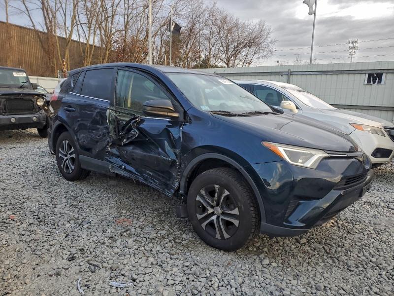Photo 4 from auction – 2018 TOYOTA RAV4 LE with VIN JTMBFREV3JJ217795