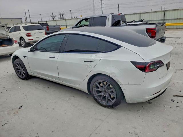 Photo 2 from auction – 2022 TESLA MODEL 3 with VIN 5YJ3E1EB0NF192737