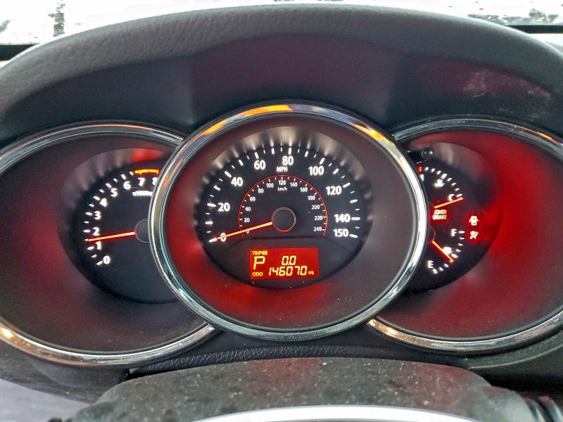 Photo 9 from auction – 2013 KIA SORENTO with VIN 5XYKTDA26DG369159