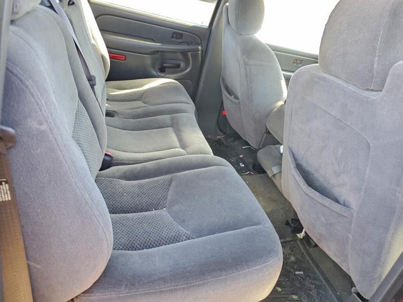 Photo 10 from auction – 2006 CHEVROLET SILVERADO with VIN 2GCEC13V061354561