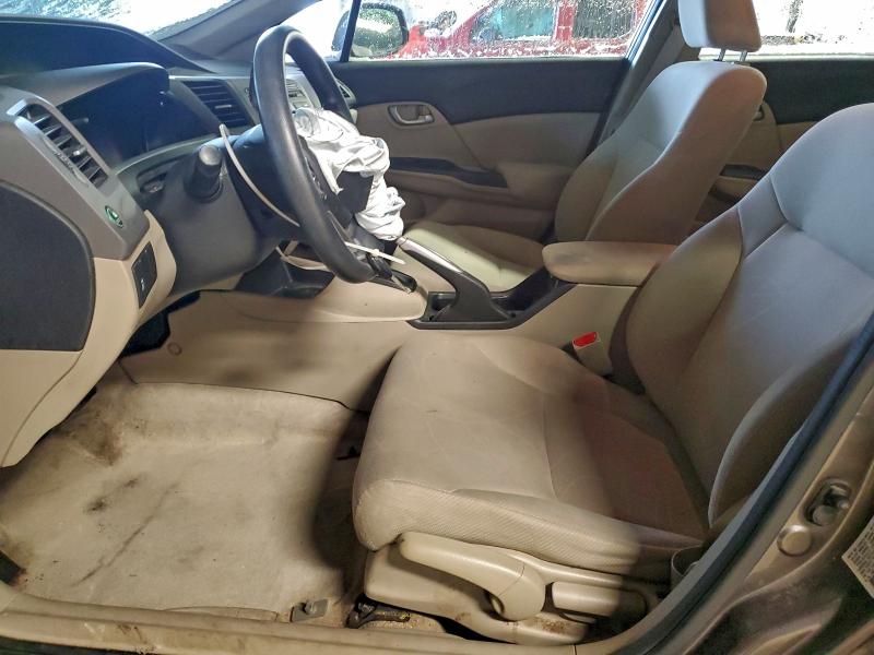Photo 7 from auction – 2012 HONDA CIVIC LX with VIN 19XFB2F53CE041902