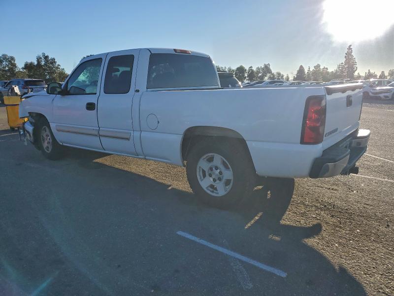 Photo 2 from auction – 2006 CHEVROLET SILVERADO with VIN 1GCEC19Z96Z203414
