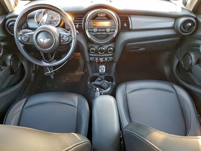 Photo 8 from auction – 2016 MINI COOPER with VIN WMWXU1C53G2D09721