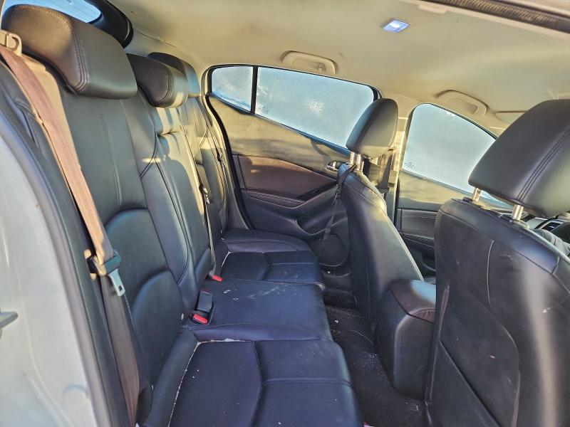 Photo 10 from auction – 2018 MAZDA 3 TOURING with VIN JM1BN1L79J1182995