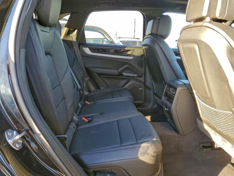 Photo 11 from auction – 2024 PORSCHE CAYENNE with VIN WP1AA2AY2RDA03634