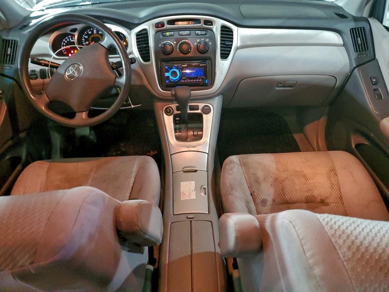 Photo 8 from auction – 2004 TOYOTA HIGHLANDER with VIN JTEHD21A240026109