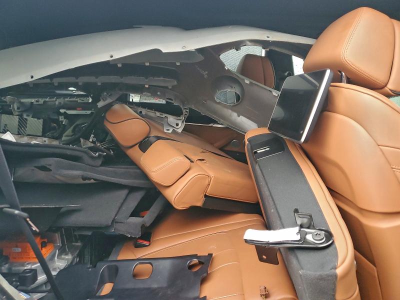 Photo 11 from auction – 2018 BMW X5 XDR40E with VIN 5UXKT0C52J0W00266