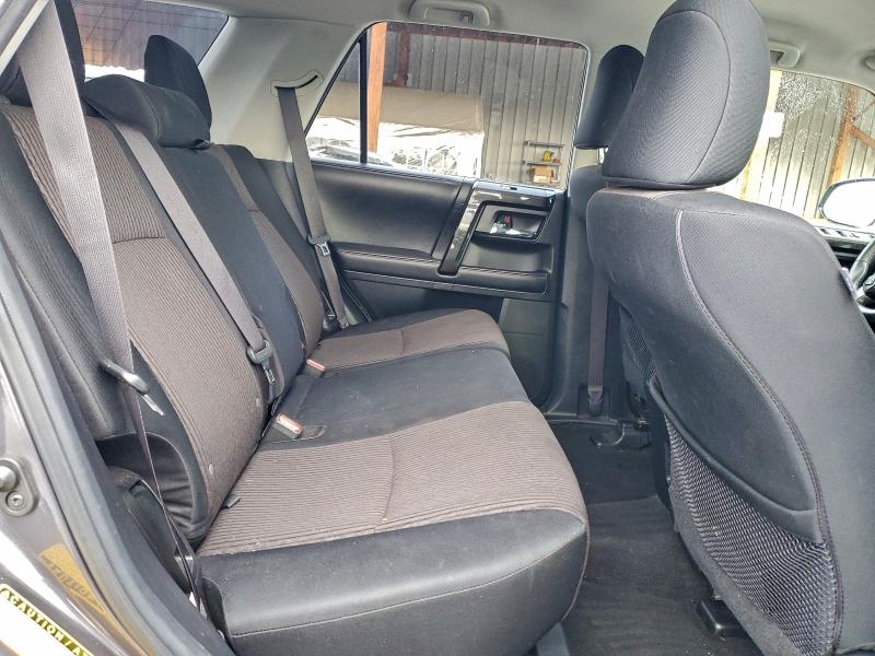 Photo 11 from auction – 2020 TOYOTA 4RUNNER SR with VIN JTEBU5JR1L5744894