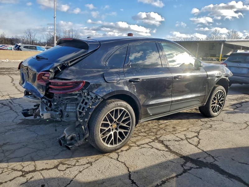 Photo 3 from auction – 2018 PORSCHE MACAN with VIN WP1AA2A55JLB20804