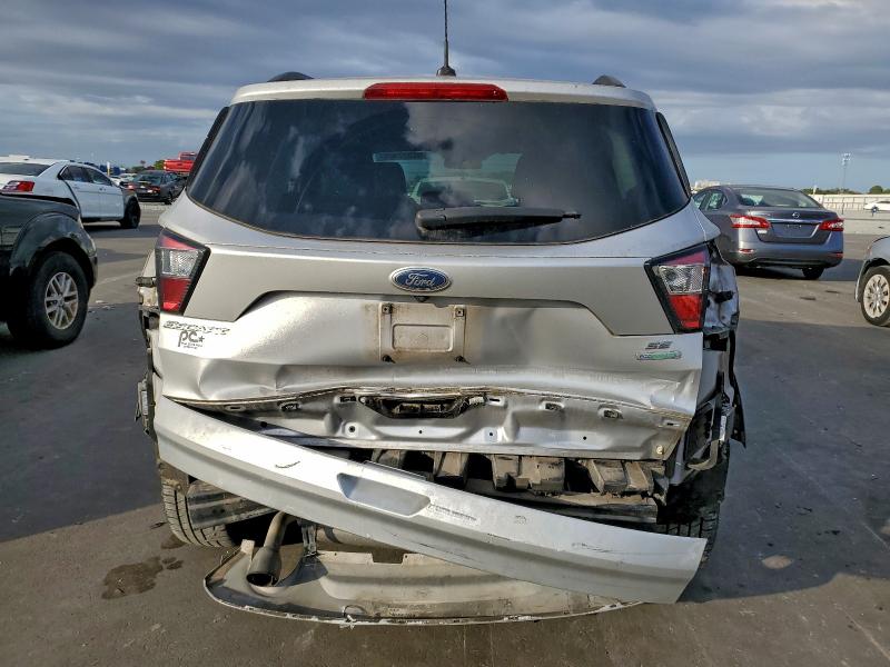 Photo 6 from auction – 2017 FORD ESCAPE SE with VIN 1FMCU0GD6HUE86534
