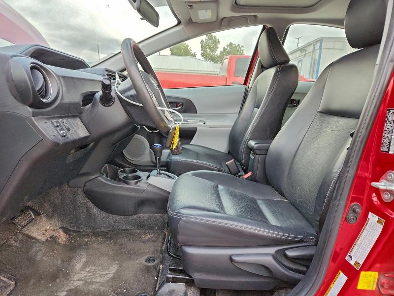 Photo 7 from auction – 2012 TOYOTA PRIUS C with VIN JTDKDTB37C1020217