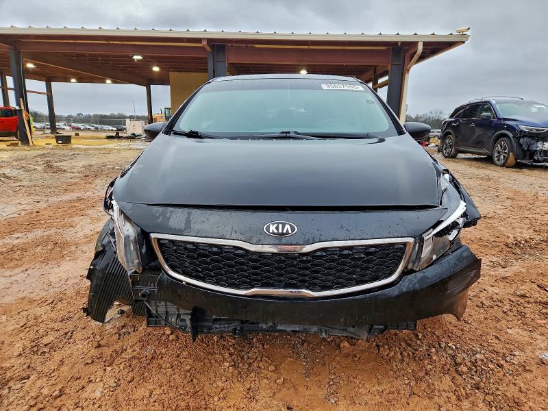صورة رقم 5 من المزاد - 2017 KIA FORTE LX مع VIN 3KPFK4A74HE015692
