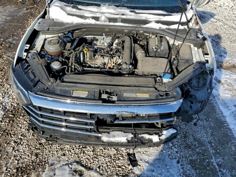 Photo 11 from auction – 2020 VOLKSWAGEN JETTA with VIN 3VWC57BU9LM079013