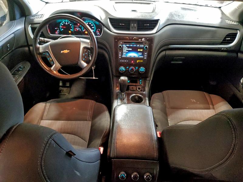 Photo 8 from auction – 2017 CHEVROLET TRAVERSE L with VIN 1GNKVGKD7HJ236709
