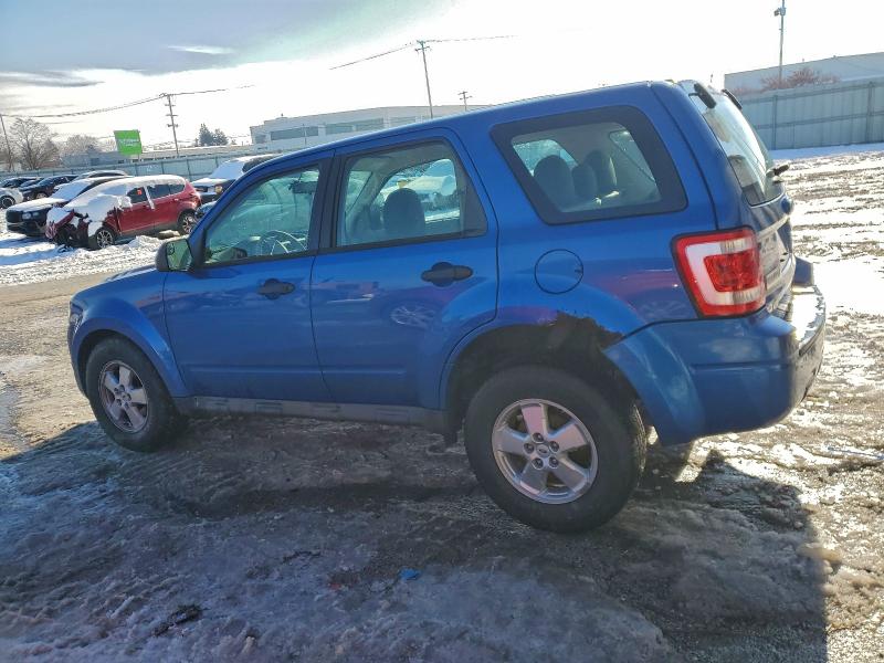 Photo 2 from auction – 2012 FORD ESCAPE XLS with VIN 1FMCU0C72CKC02045