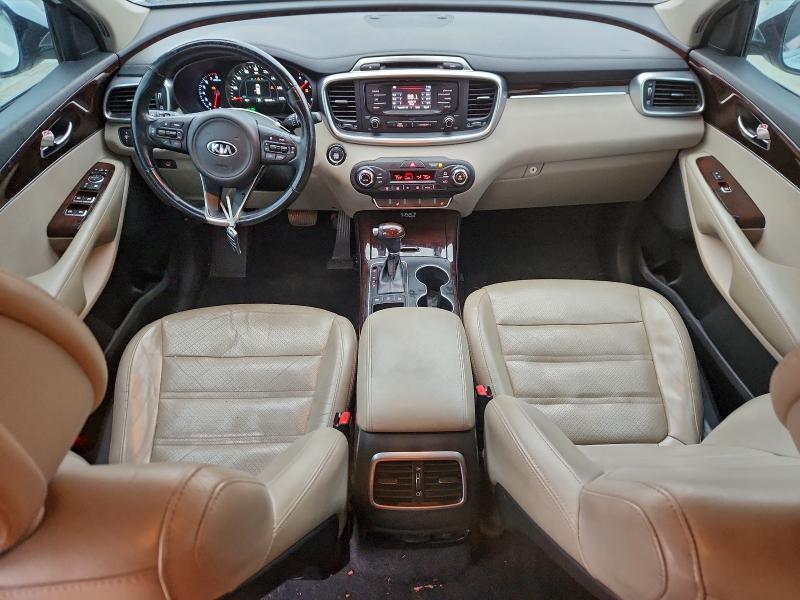Photo 8 from auction – 2016 KIA SORENTO EX with VIN 5XYPHDA59GG160276