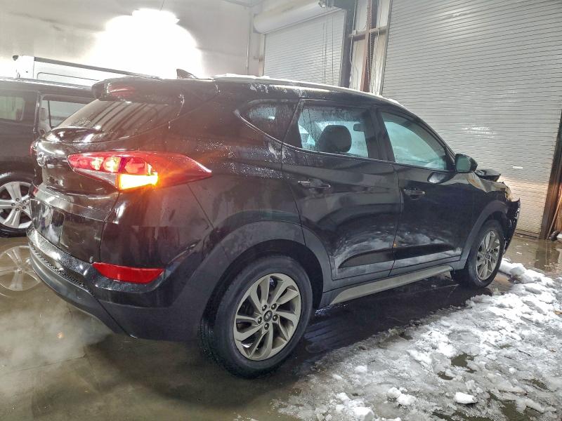 Photo 3 from auction – 2018 HYUNDAI TUCSON with VIN KM8J33A45JU655856