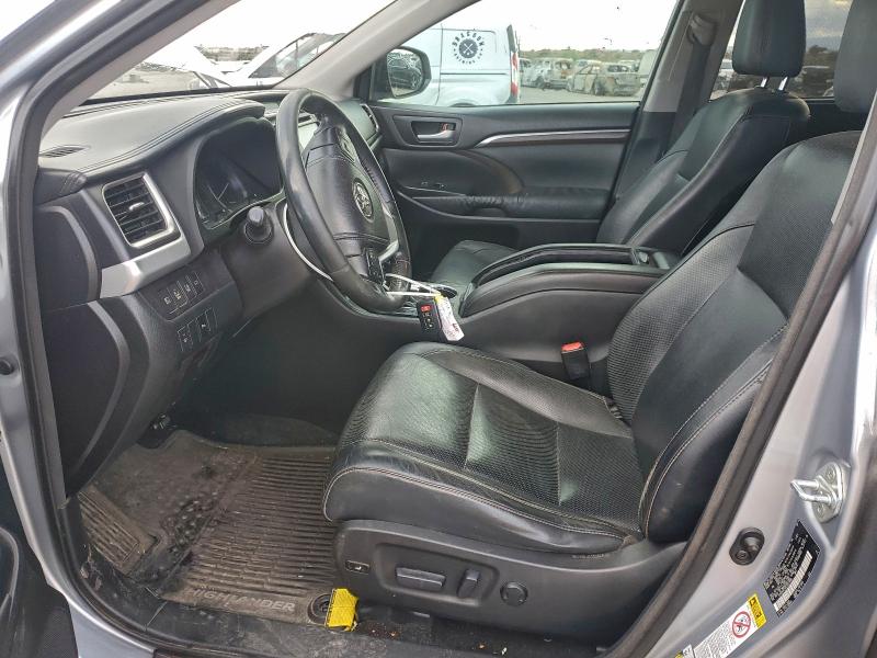 Photo 7 from auction – 2015 TOYOTA HIGHLANDER with VIN 5TDDKRFH8FS073880