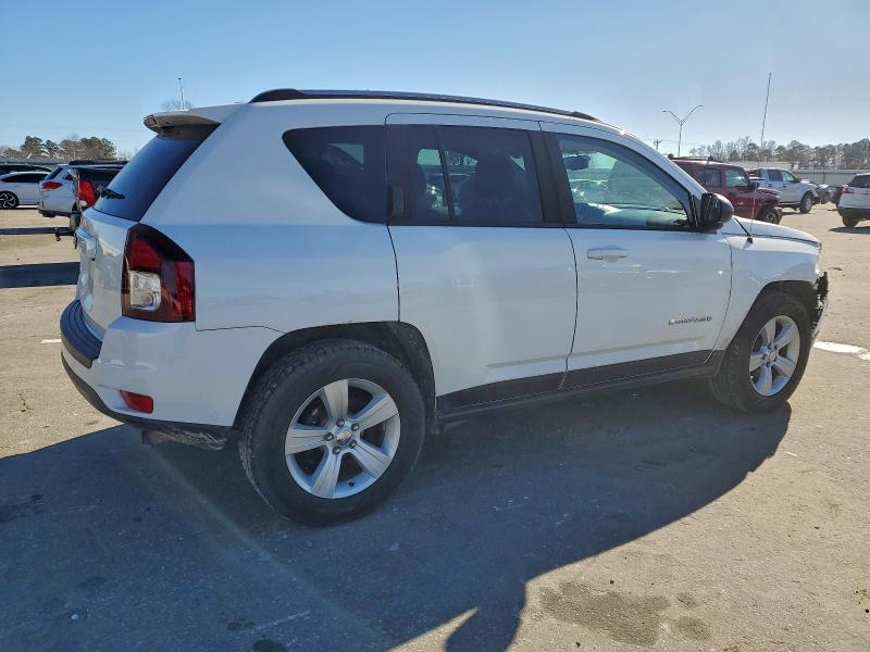 Photo 3 from auction – 2016 JEEP COMPASS SP with VIN 1C4NJDBBXGD781069