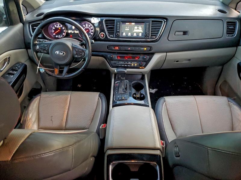 Photo 8 from auction – 2017 KIA SEDONA with VIN KNDMC5C13H6274697