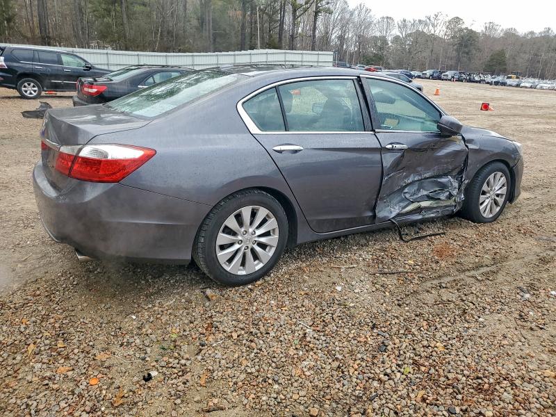 Photo 3 from auction – 2013 HONDA ACCORD EXL with VIN 1HGCR2F85DA261122