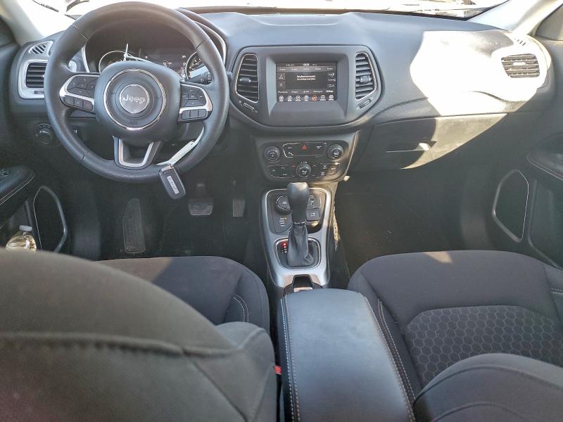 Photo 8 from auction – 2018 JEEP COMPASS SP with VIN 3C4NJDAB6JT135403