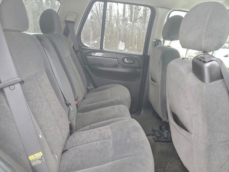 Photo 11 from auction – 2005 GMC ENVOY with VIN 1GKDT13S152231663