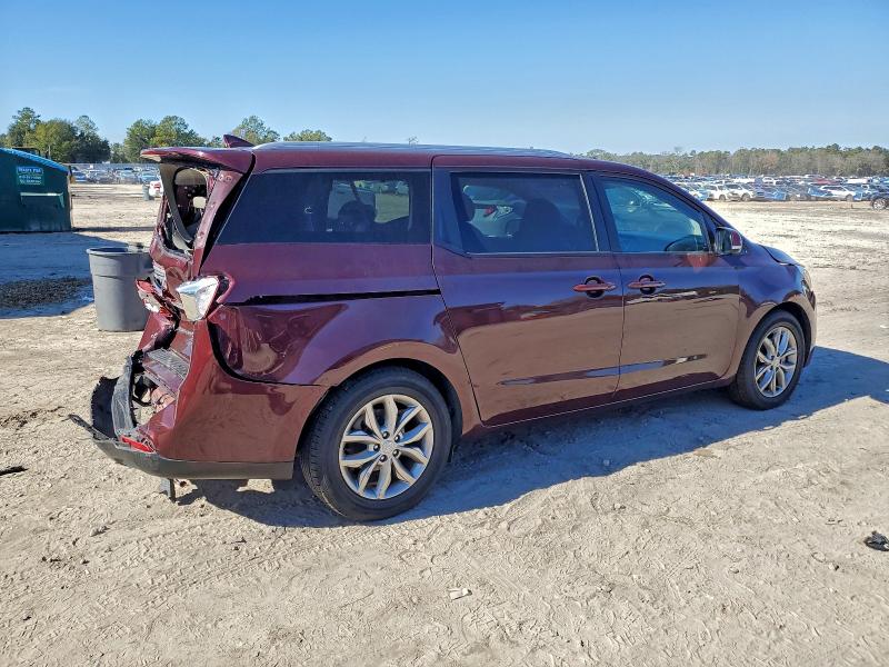 Photo 3 from auction – 2020 KIA SEDONA with VIN KNDMB5C19L6642876