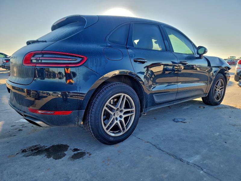 Photo 3 from auction – 2017 PORSCHE MACAN with VIN WP1AA2A56HLB07330