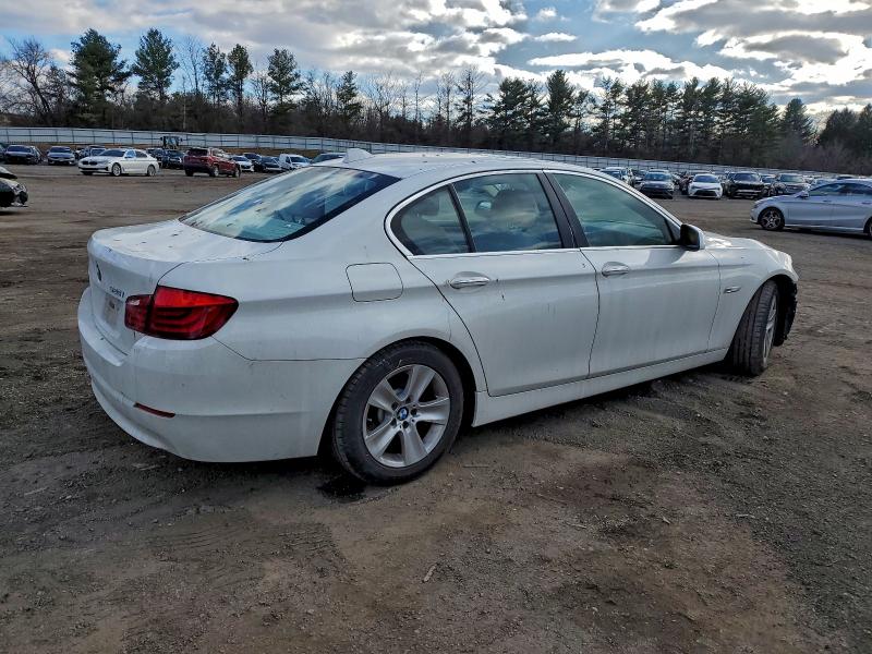 Photo 3 from auction – 2013 BMW 528 I with VIN WBAXG5C59DD230923
