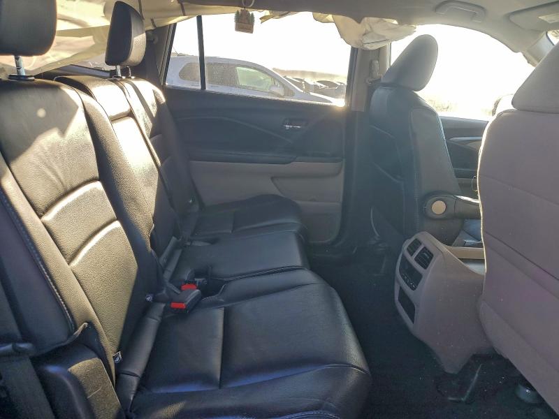Photo 11 from auction – 2016 HONDA PILOT EX with VIN 5FNYF5H30GB058280
