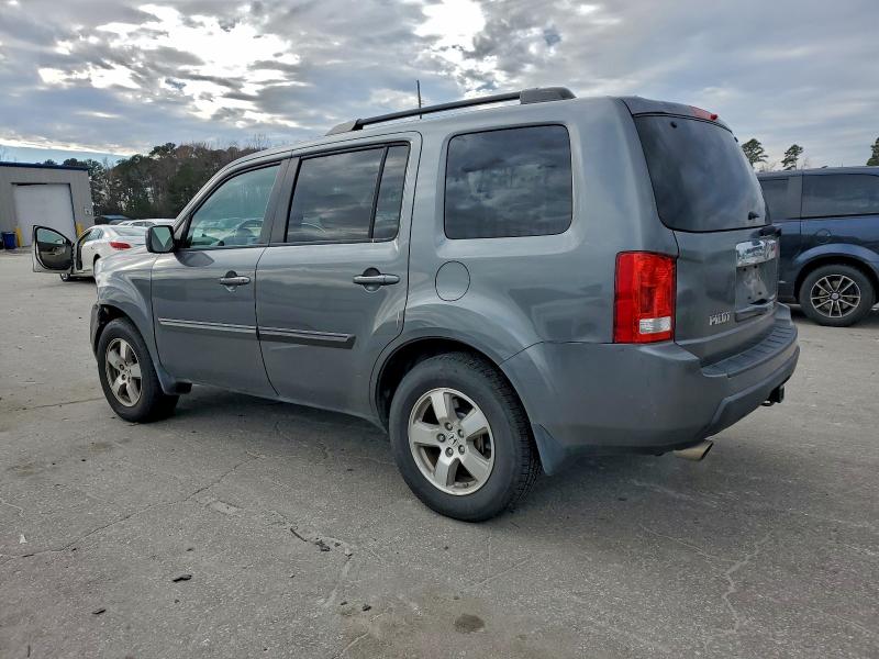 Photo 2 from auction – 2011 HONDA PILOT EX with VIN 5FNYF3H41BB041994