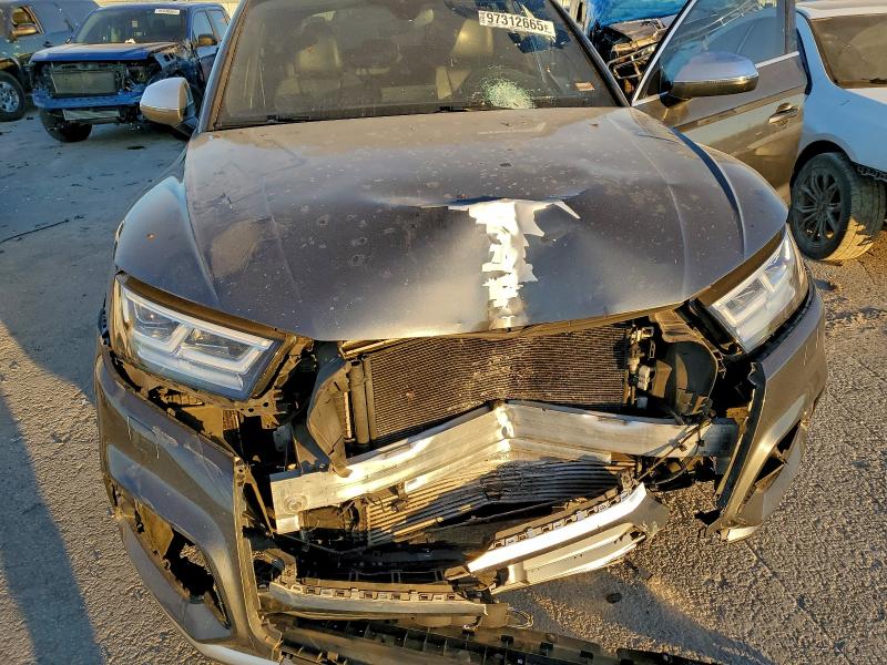 Photo 12 from auction – 2019 AUDI SQ5 PRESTI with VIN WA1C4AFY2K2009157
