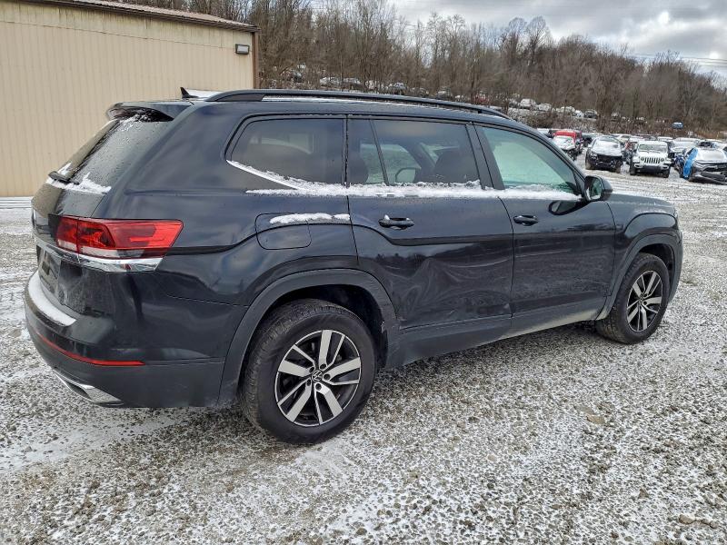 Photo 3 from auction – 2021 VOLKSWAGEN ATLAS with VIN 1V2DP2CA7MC576247