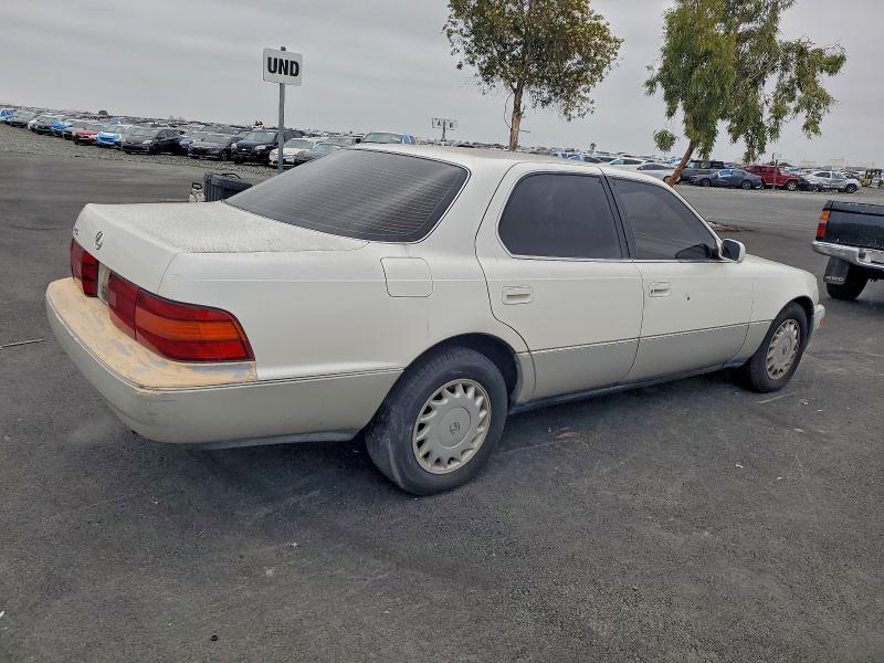 Photo 3 from auction – 1991 LEXUS LS 400 with VIN JT8UF11E5M0052230