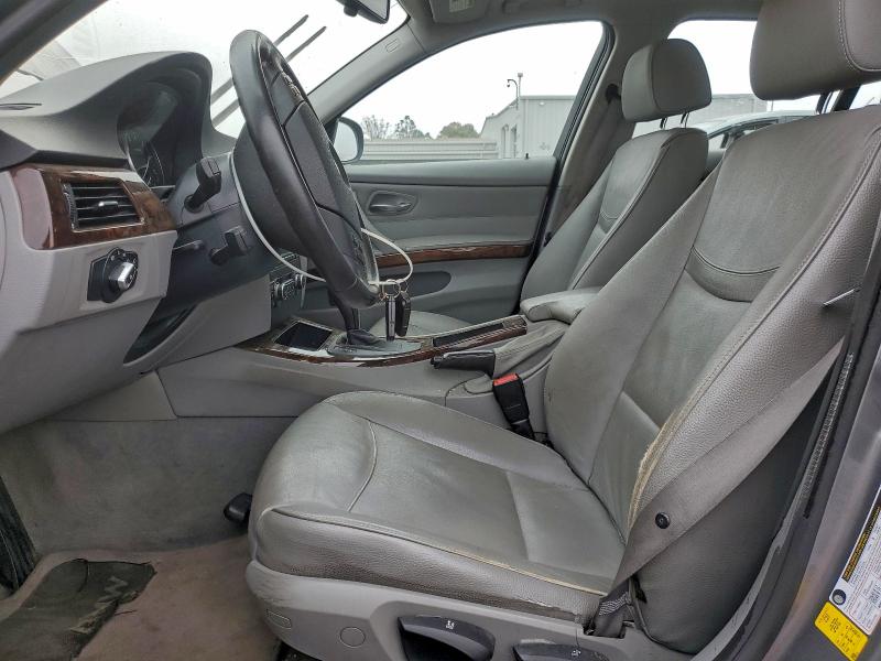 Photo 7 from auction – 2011 BMW 328 I SULE with VIN WBAPH5G59BNM73503