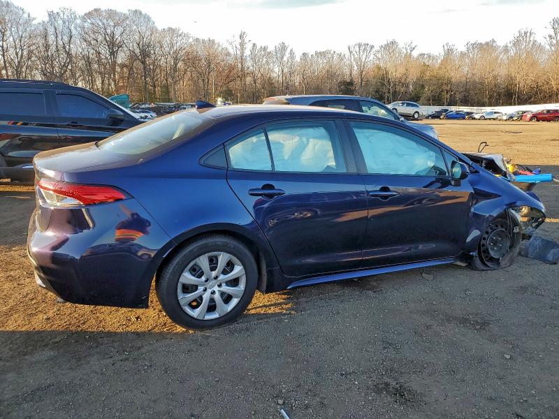 Photo 3 from auction – 2020 TOYOTA COROLLA LE with VIN 5YFEPRAE6LP079913