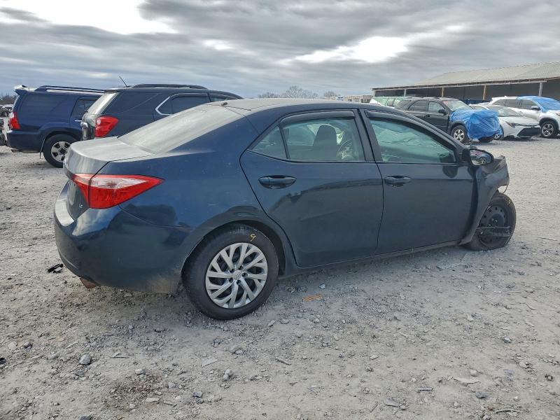 Photo 3 from auction – 2018 TOYOTA COROLLA L with VIN 2T1BURHE8JC972468