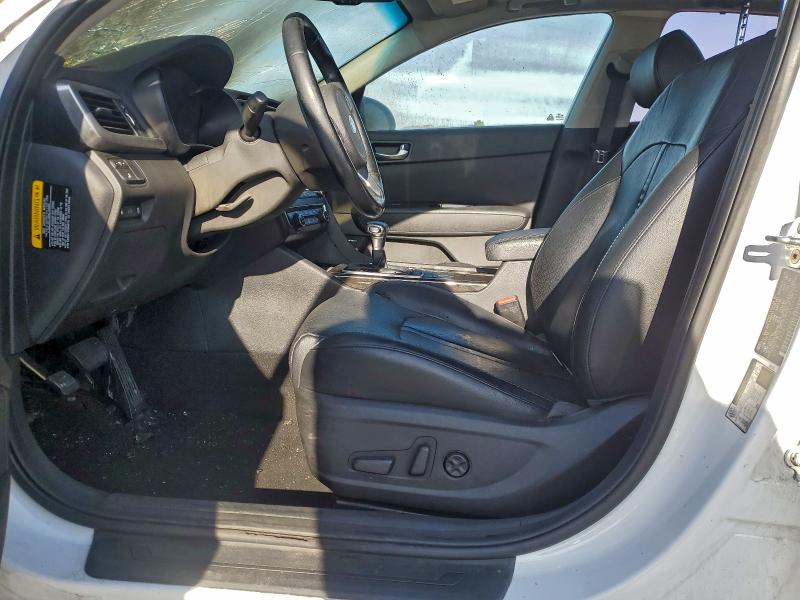 Photo 7 from auction – 2016 KIA OPTIMA EX with VIN 5XXGU4L38GG091902